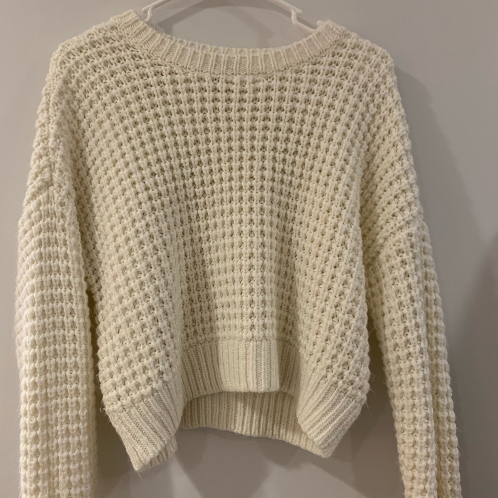 PacSun white chunky sweater size Small